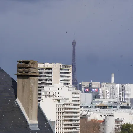 Beautiful View On Garden And Paris Eiffel Tower Near Transport Paris Meudon